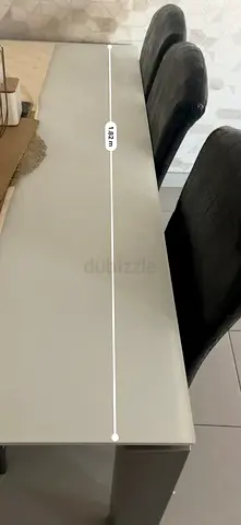 6 seater Dining table with chairs