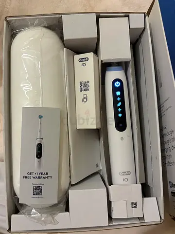 oral b io 5 electric toothbrush New Sealed