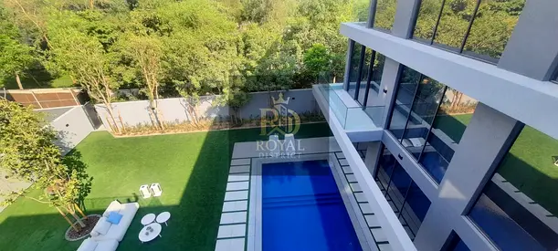 SUPER DISTRESS | RARE 6-BEDROOM SIGNATURE VILLA | PRIVATE POOL + ELEVATOR | FAR BELOW ORIGINAL PRICE | ULTRA-LUXURY FINISHES | PRIME ELITE LOCATION