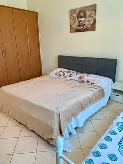 Fully Furnished Master Bedroom Available for Female/Couple