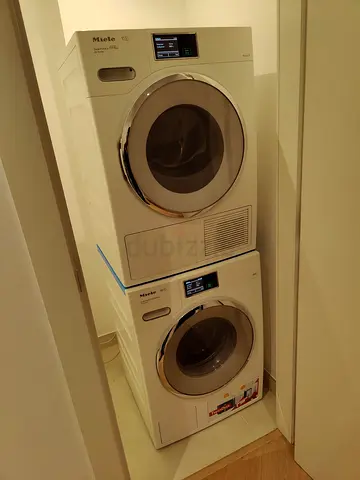 Miele 9kg washing machine and 9kg dryer separate set