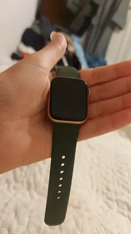 Apple Watch series 5 with Gold Case and Green Strap