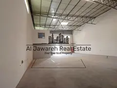 Ready-to-move-in warehouse in Umm Al Quwain, 2,550 Sq. Ft., 25 KW, AED 75,050/year. 4 cheques. Conta