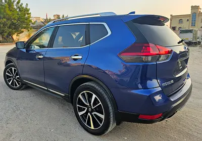 2017 Nissan ROGUE — фото 4