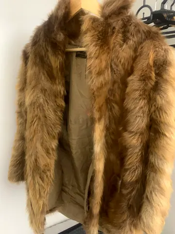 Winter clothes bundle size M for sale with suitcase included