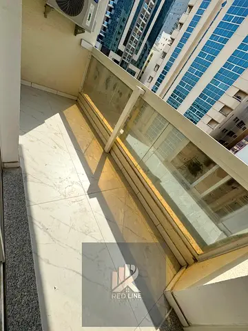 للإيجار | 3 غرف وصالة | تشطيب سوبر ديلوكس | المجاز 2 – الشارقة