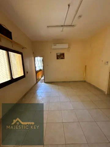 BIGGEST APARTMENT!!1BHK APARTMENT WITH BALCONY AND SPLIT AC AND CENTRALISED GAS JUST IN 27k