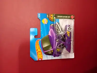 Hot Wheels 2026 purple HW Dream Garage die-cast car - new in package