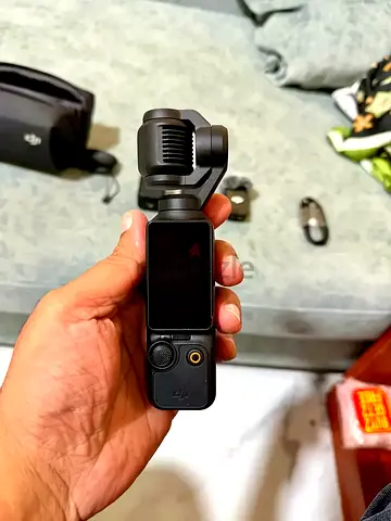 DJI Osmo Pocket 3 creator Combo with Mic and Accessories