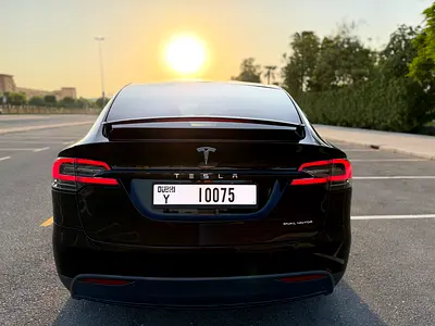 2020 Tesla Model X Long Range / Dual Motor / GCC Specs