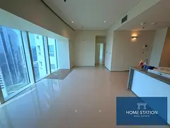 CHILLER FREE ! 4 CHEQUES ! SEA VIEW ! HIGH FLOOR