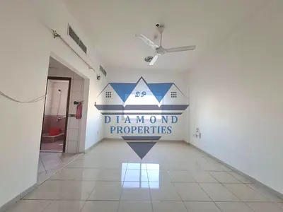 NO DEPOSIT BUILDING..SPACIOUS STUDIO SEPARATE KITCHEN FAMILY BUILDING GOOD LOCATION CANTRAL JUST IN 22K