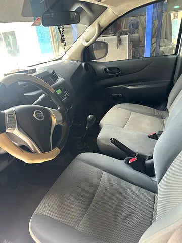 2020 Nissan NAVARA 照片 3