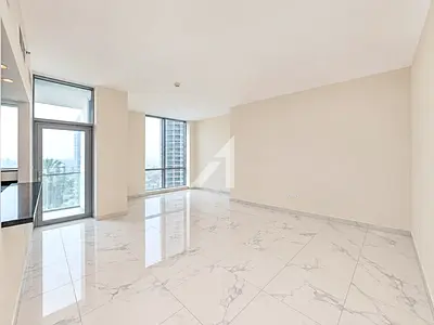 Maid’s room |High floor | Spacious Layout |Balcony