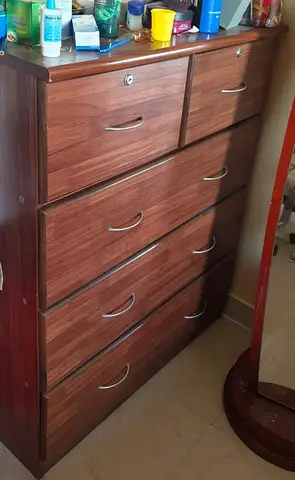 4 drawers unit