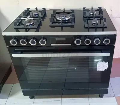 Brand new Bosch serie 8 full gas cooker