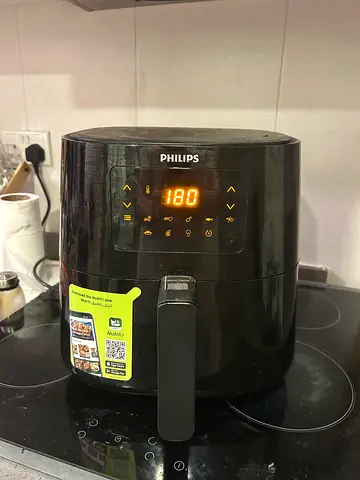 Philips Essential Air fryer XL (HD9270) - Good Working Condition