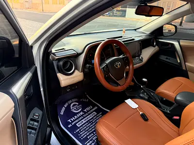 2013 Toyota RAV 4 照片 7