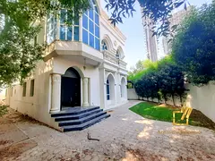 SPACIOUS 5BR COMPOUND VILLA | MAID ROOM | PRIME LOCATION | CORNER UNIT | NEAR TO PARK | AVAILABLE NO