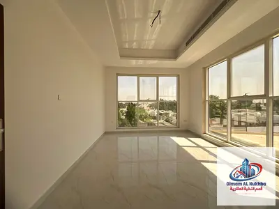 اول ساكن - مساحة كبيرة جدا - موقع مميز خدمي - تشطيبات فاخرة - سعر مميز - تسهيلات بالدفع
