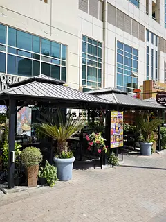 SHOP FOR RENT STRATEGIC LOCATION | MAIN ROAD IN JBR | NO KEY MONEY