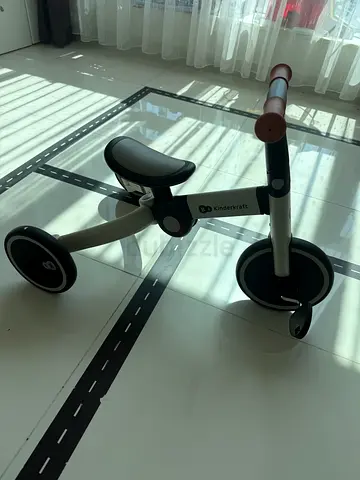 children’s balance tricycle/ride-on