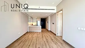 1BR Smart Home | Sinbad | Living Legends