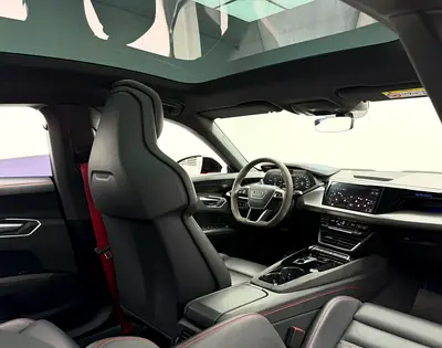 2022 AUDI E-TRON GT 缩略图 13