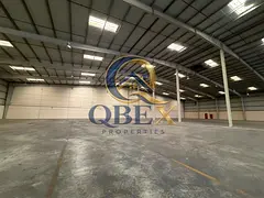 Commercial Warehouse Providing Convenient Space for Goods Storage and Daily Operations