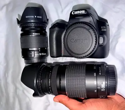 Canon EOS 250D DSLR with 18-55mm and 75-300mm Lenses - Good Condition