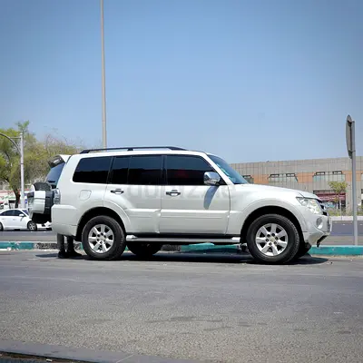 Mitsubishi Pajero GLS 2014 GCC Specs باجيرو 2014 خليجي فل مواصفات بسعر 21 الف فقط لسرعه البيع