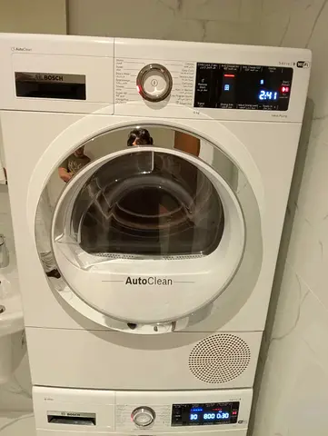 Bosch Series 8 9kg washer dryer separate set