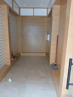 SHOP FOR RENT