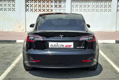 صورة 7 لـ 2023 Tesla MODEL 3