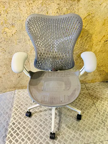 Herman Miller mirra 2 chair for selling.fully loaded chair