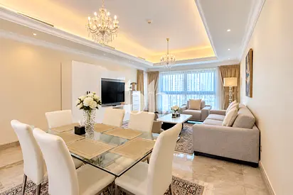 Palm View Living | Fully Furnished | Mid-Floor
