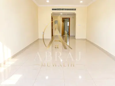 Luxury and Lavish studio good building and one month free near Muwailah bus stop rent 23k
