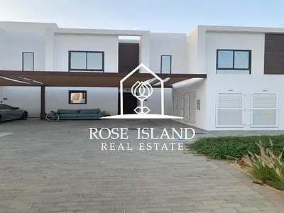 Magnificent Unit|End Unit|Prime Location|Own It