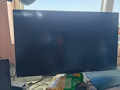 55-inch Hisense LED Smart TV - Good Condition