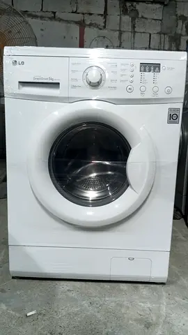 LG washing machine good working good condition 5 kg