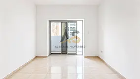 Spacious 1 BHK | Balcony | Free Parking | Near to sahara center