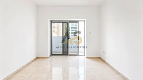 Spacious 1 BHK | Balcony | Free Parking | Near to sahara center
