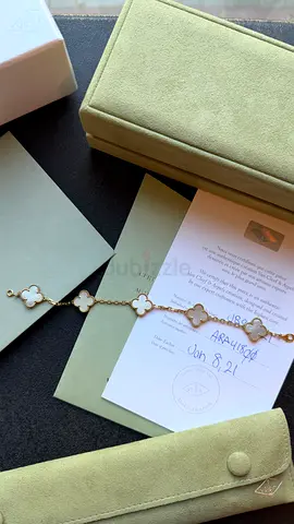 Van cleef bracelet mother of pearl