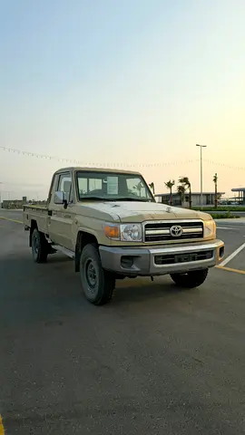 2013 Toyota LAND CRUISER 70 SERIES 照片 3