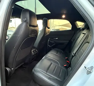 صورة مصغرة 13 لـ 2021 Jaguar E-PACE