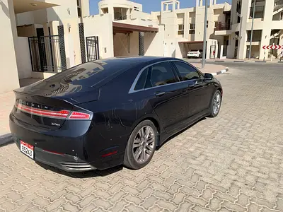 صورة 5 لـ 2014 Lincoln MKZ