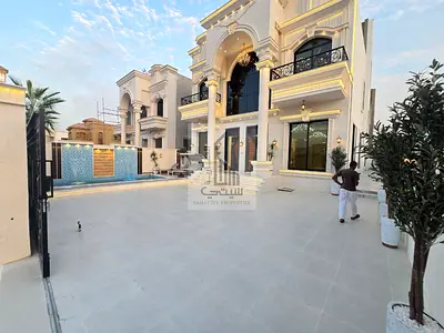 Luxury 5-bedroom villa, ready to move in, with no annual fees.