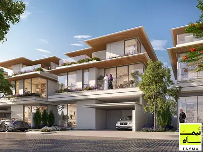 5BR Villa | Azizi Lucardo | Um Fanain
