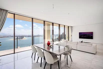 Must-Be-Viewed | Rare 2BR Sea and Skyline Views