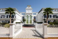 RESORT LIVING l LUXURY APARTMENT l READY TO MOVE